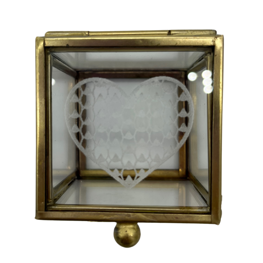 HEART GLASS BOX