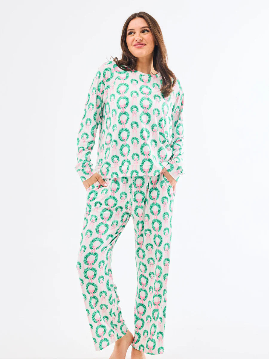 ANNIE ROSY WREATHS PAJAMA SET