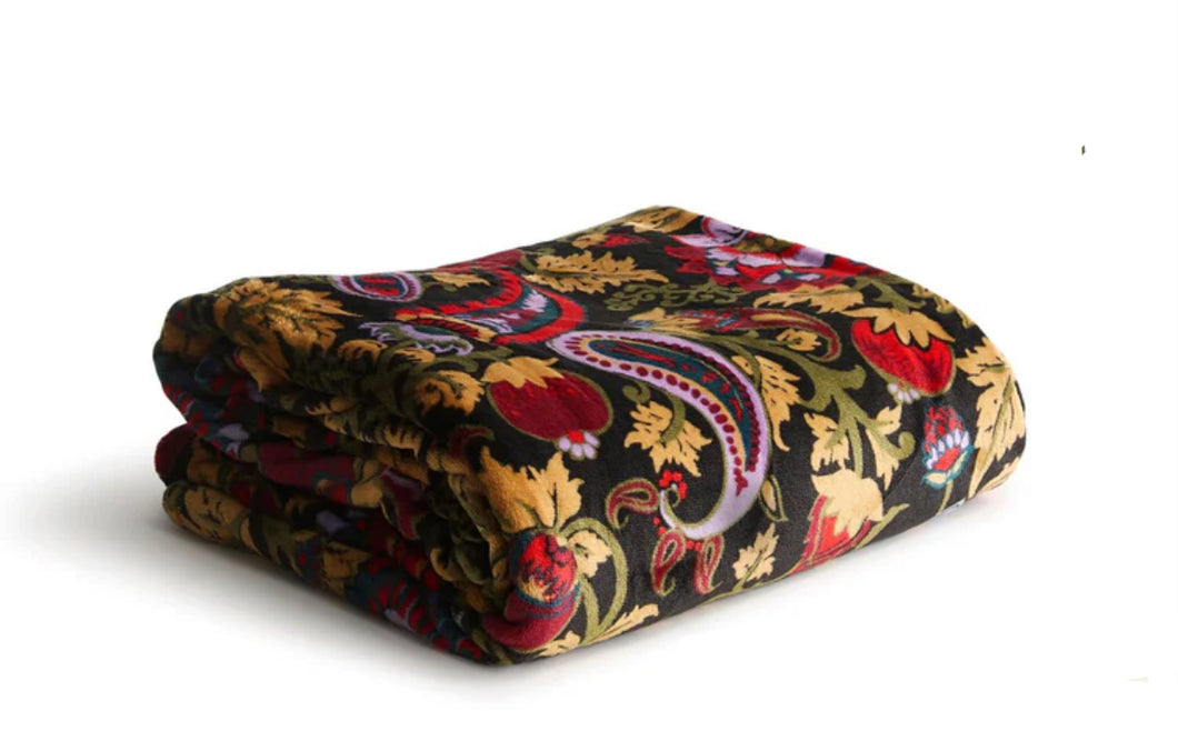 PLUSH THROW BLANKET MIDNIGHT GARDEN PAISLEY