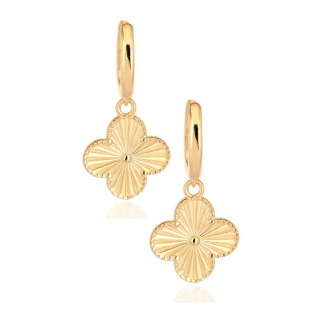 QUATREFOIL CHARM GOLD EARRINGS