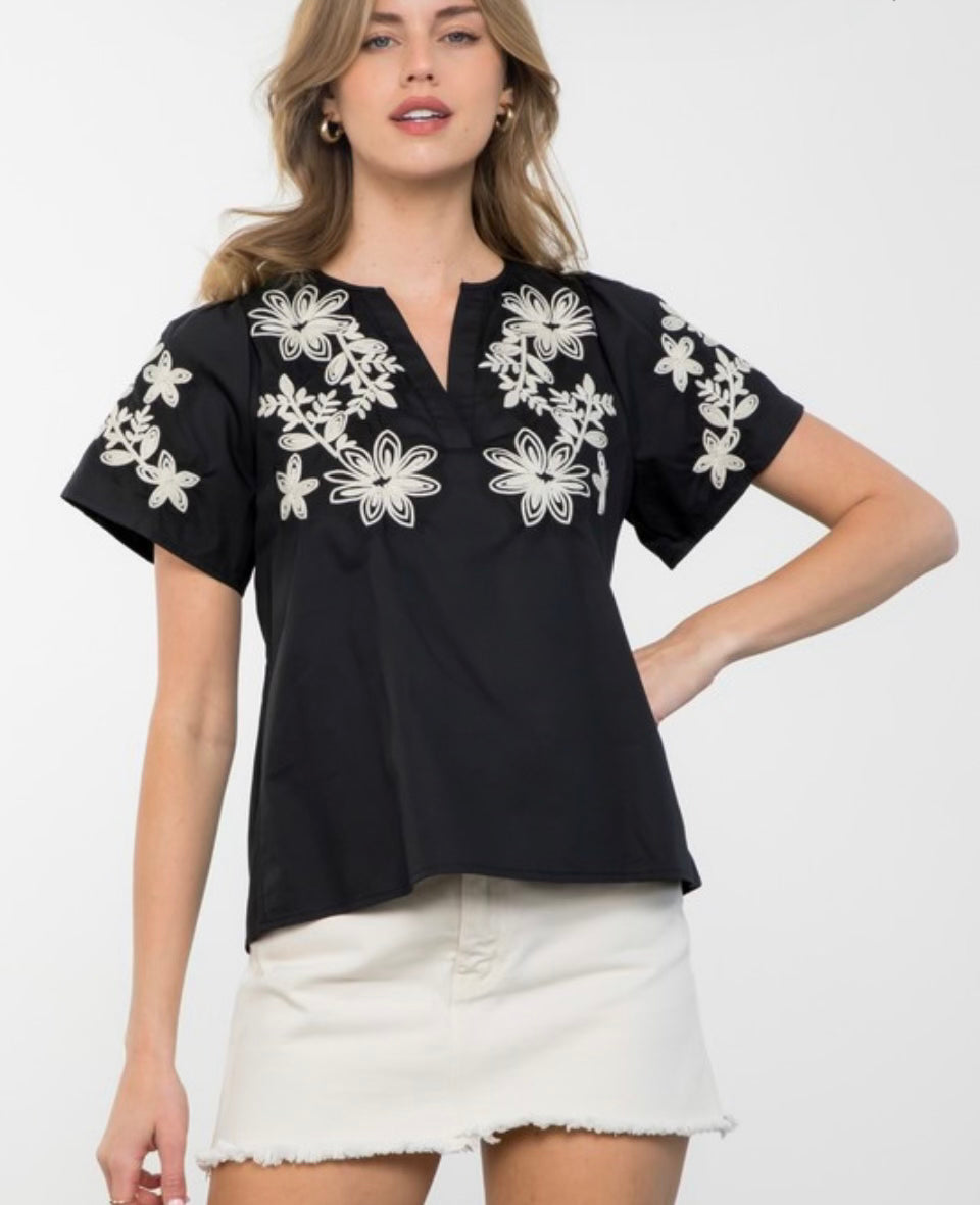 Zara Black Crop Top With Raised Flowers Rose Appliqué Size