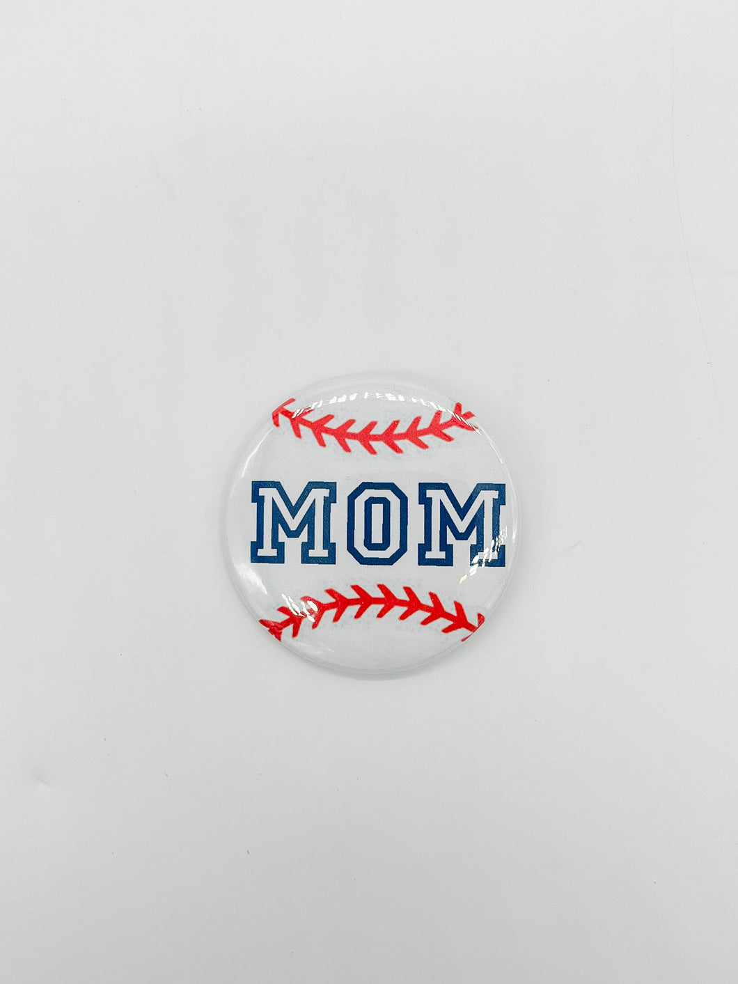 MOM BASEBALL BUTTON