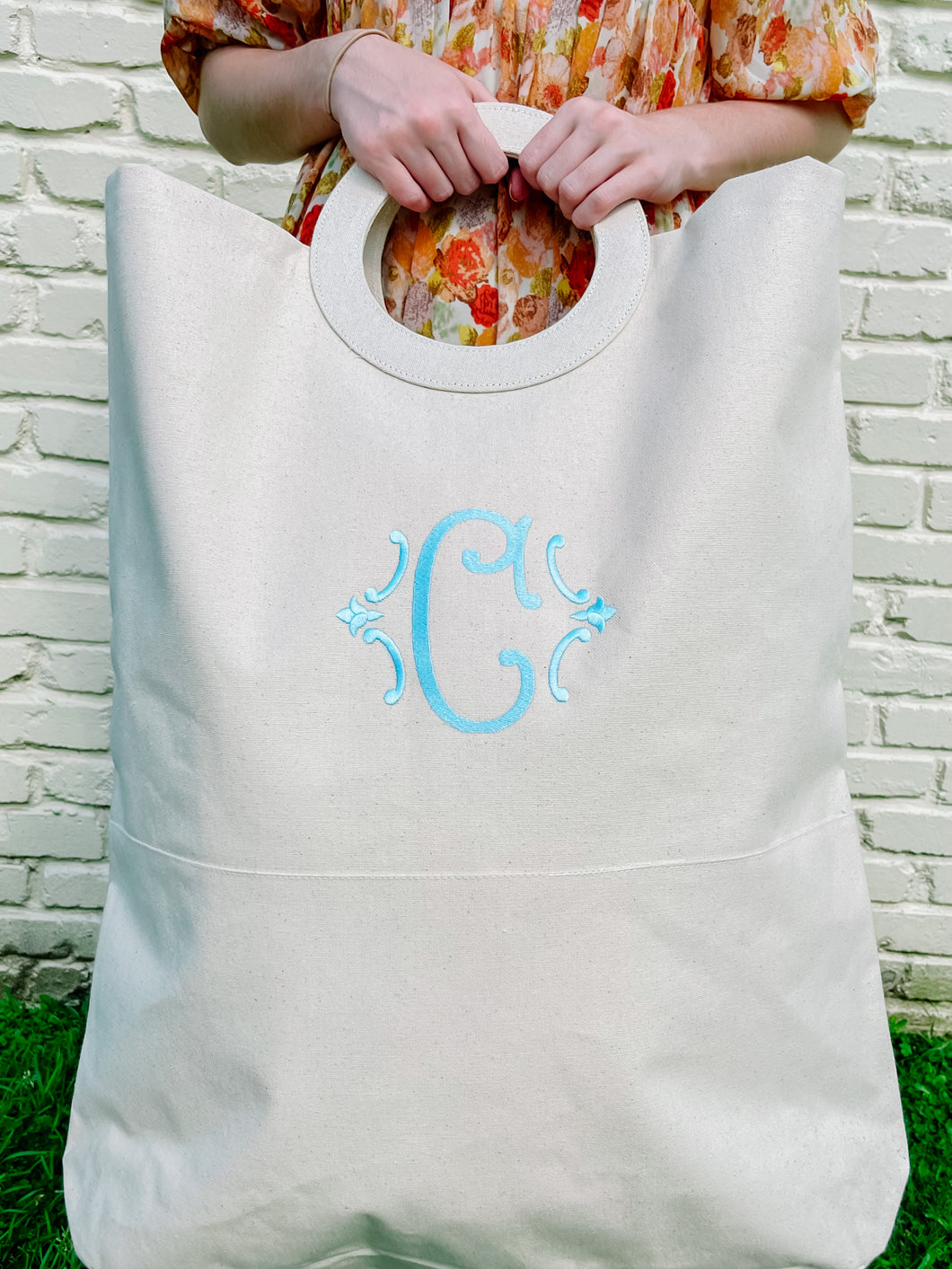 LAUNDRY TOTE