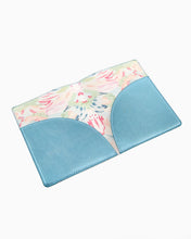 METALLIC LIGHT BLUE MAHJ CARD FOLIO