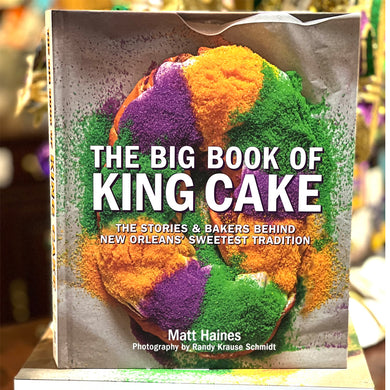 THE BIG BOOK OF KING CAKE BOOK