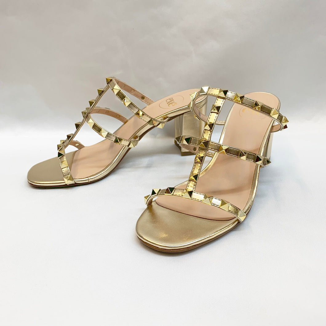 GOLD SANDALS WITH GOLD STUDS