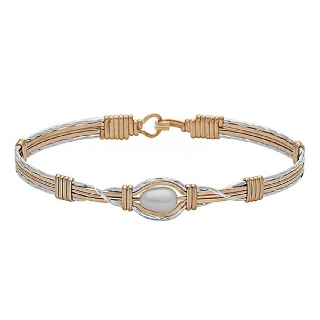 HOLD ME RONALDO BRACELET – Sanctuary Home & Gifts