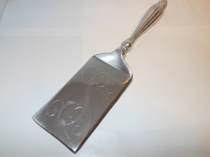 ENGRAVED INITIAL SERVER S