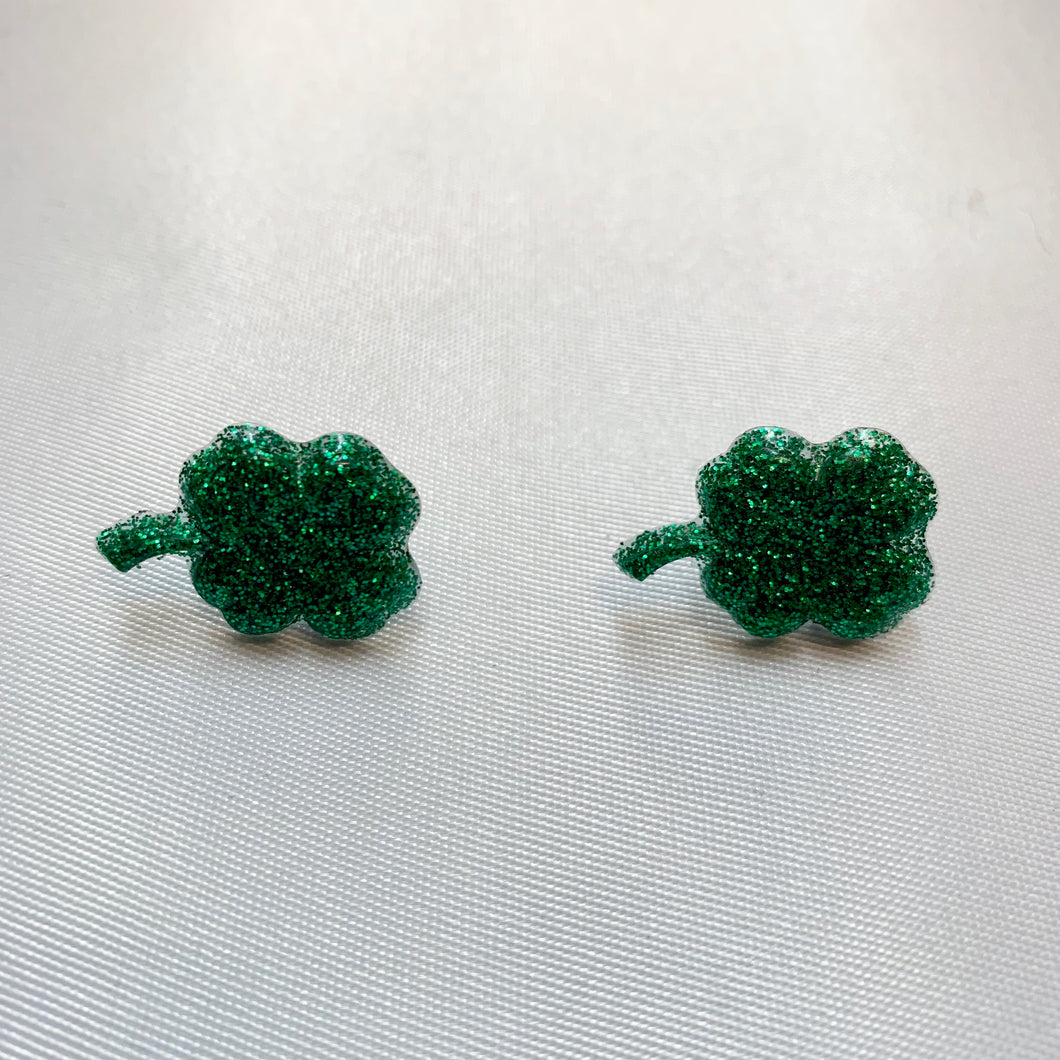 SHAMROCK STUD EARRING