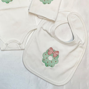 CHRISTMAS WREATH BIB