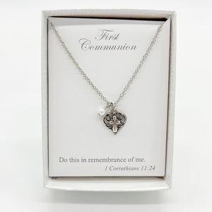 HEART WITH PEARL FIRST COMMUNION NECKLACE